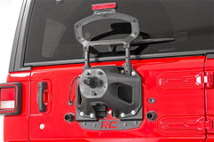 jeep-spare-tire-plate_10526-install2_2.jpg