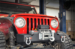 jeep-stubby-winch-bumper_1012-installed_1.jpg