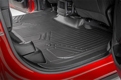 ram-floormats-install3_jpg_1.jpg