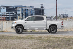 toyota-16-tundra-870-ds-outdoor_2_1.jpg