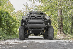 toyota-2013-tacoma-747-20-frontlow-outdoor_2.jpg